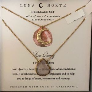 Luna Norte rose quartz necklace set